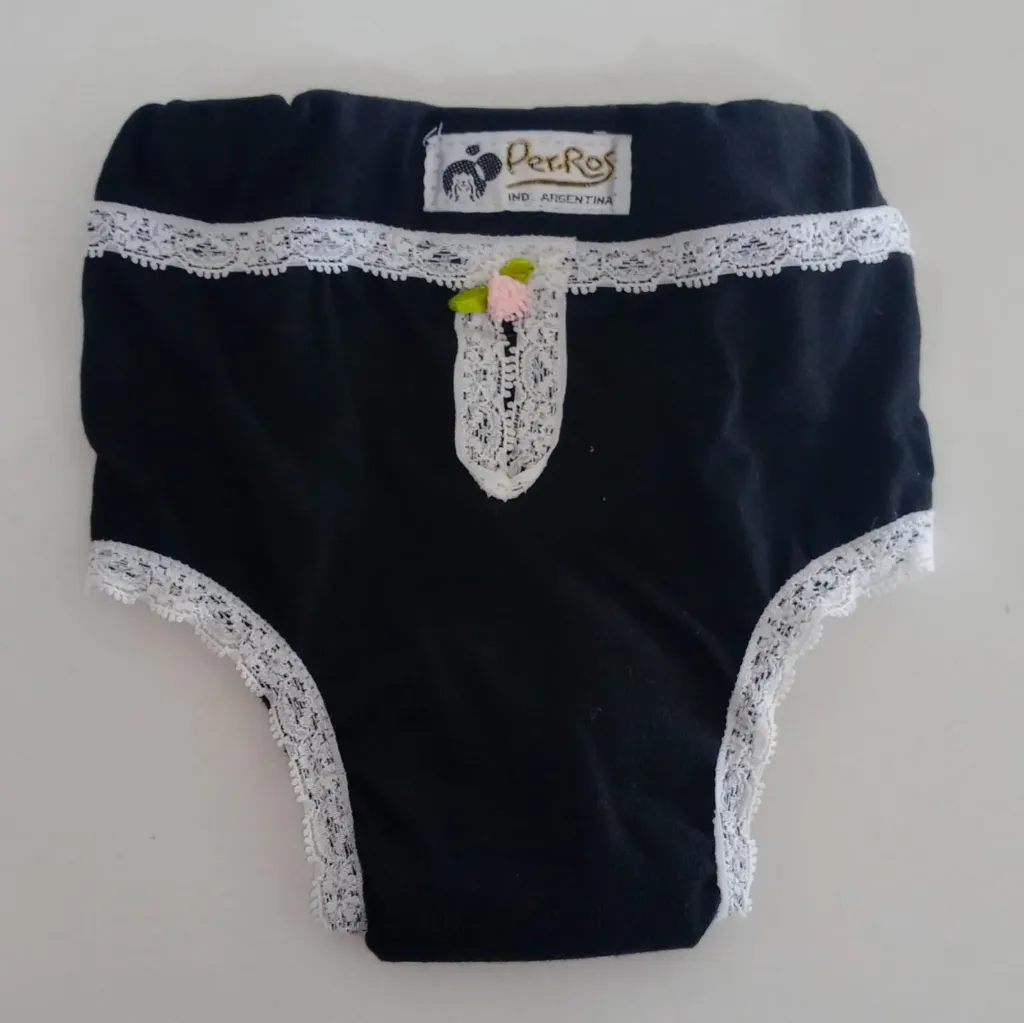 Bombacha Sanitaria con Puntilla T6